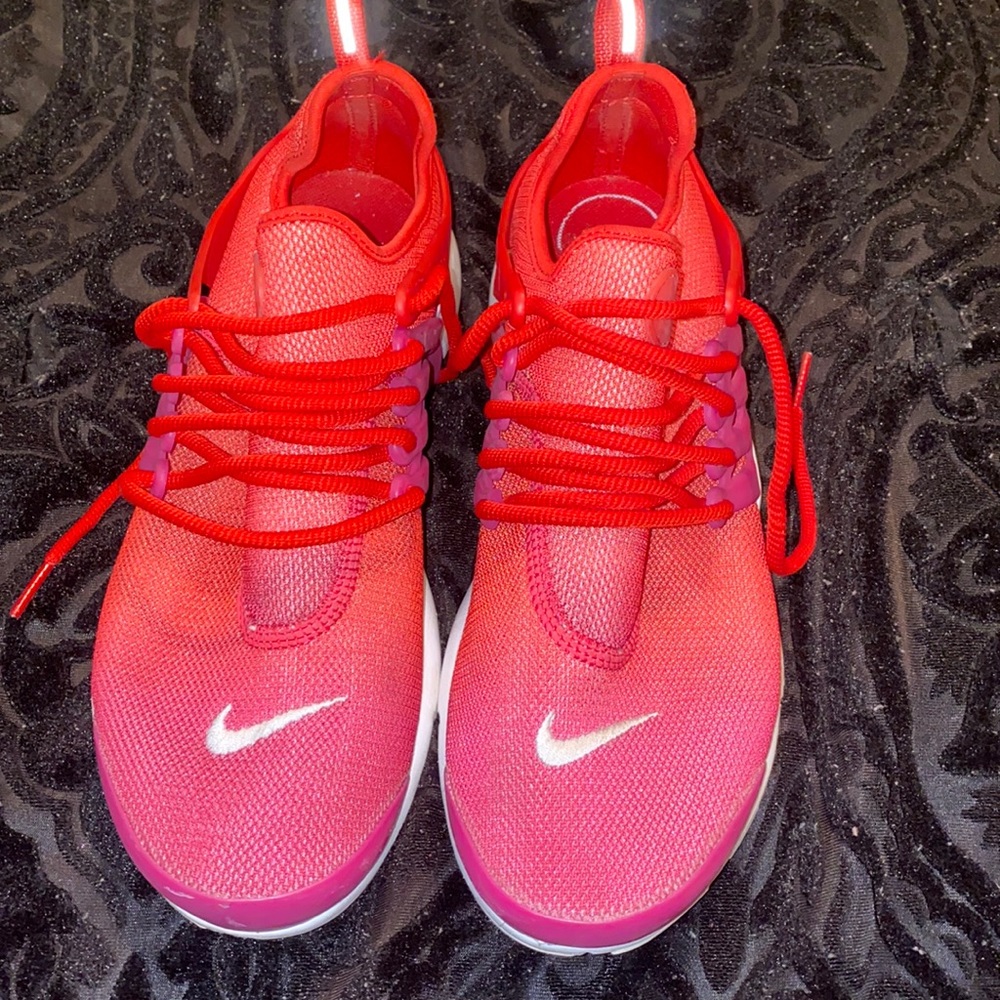 NIKE PRESTOS 🌹🌺🌸